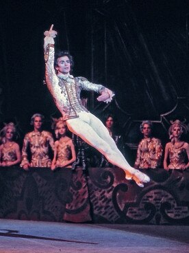 Gagliardi’s hero Rudolf Nureyev performing with Veronica Tenant and the National Ballet of Canada in Sleeping Beauty which he choreographed in 1972.