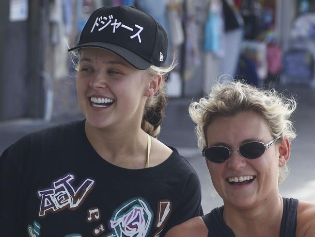 **DT Exclusive**one time use**No News.com**No Aus**Fees Apply**Must Cedit Media Mode**MEDIA MODE// EXC// JoJo Siwa and her Aussie girlfriend, Kath Ebbs, have a serious case of the giggles as they spend the morning in Bondi. Picture: Media Mode