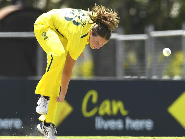 MACKAY, AUSTRALIA - SEPTEMBER 21: Darcie Brown of Australia bowls during game one of the Women's One Day International series between Australia and India at Great Barrier Reef Arena on September 21, 2021 in Mackay, Australia. (Photo by Albert Perez/Getty Images)