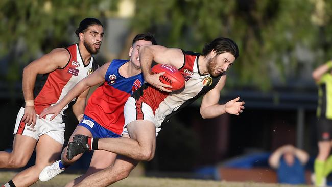 Donnacadh Cleary sprints for his life. Picture: Andrew Batsch