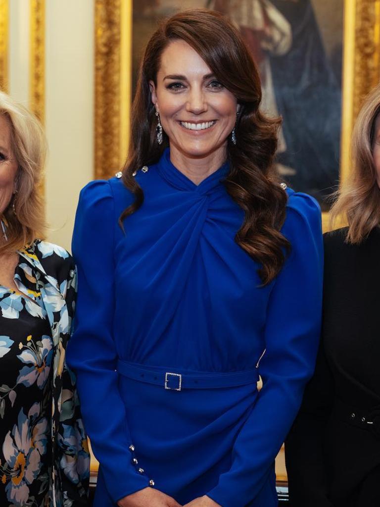 … and a royal blue dress later that night at Buckingham Palace. Picture: princeandprincessofwales/Instagram