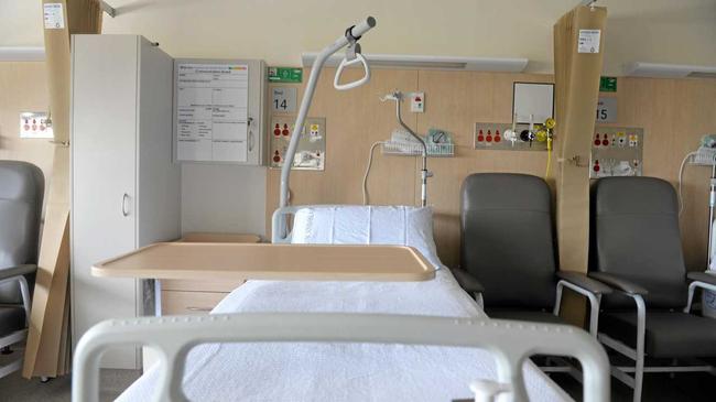 NEW WARD: A new acute medical ward has 20 beds, with the ability to take on another eight in case of an emergency, and new communication boards. Picture: Toni Benson-Rogan