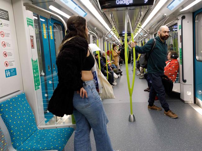 More than 266,000 Metro services have been delivered since Labor took office. Picture: NewsWire / Max Mason-Hubers