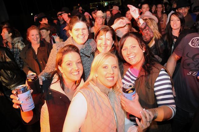 Katie Sciinclli, Helen Perrett, Tash Moffett, Kim Hubbard, Tracey Egan. Picture: Craig Warhurst