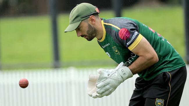 Keeper Anthony Sams of Randwick Petersham warms up, 2022. (Photo by Jeremy Ng/Newscorp Australia)