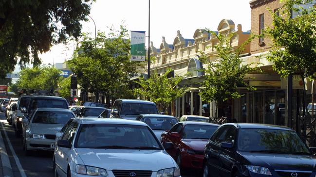 Traffic on The Parade at Norwood.