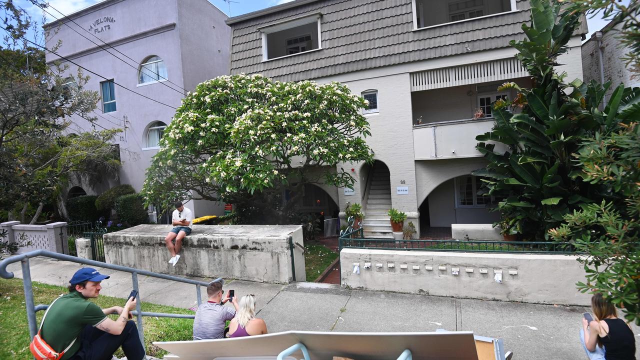 Hopeful Sydney-siders checking out the Sydney rental market in the Eastern Suburbs. Picture: NCA NewsWire / Jeremy Piper