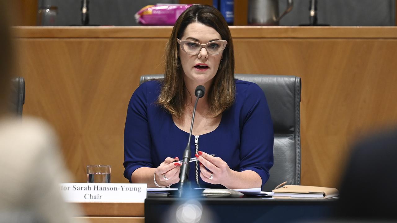 Greens senator Sarah Hanson-Young unleashed on the Optus boss during the inquiry. Picture: NCA NewsWire / Martin Ollman