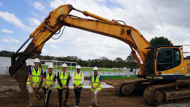 Cricket NSW’s Dean Hunter, Campbelltown-Camden District Cricket Club president Morris Iemma, Leppington MP Nathan Hagarty, Campbelltown Mayor George Greiss and David Tricca from Cricket Australia at the sod turning.