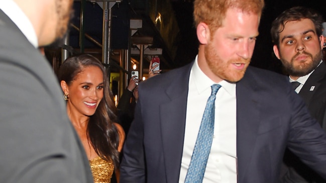 Prince Harry and Meghan Markle chased by paparazzi in New York