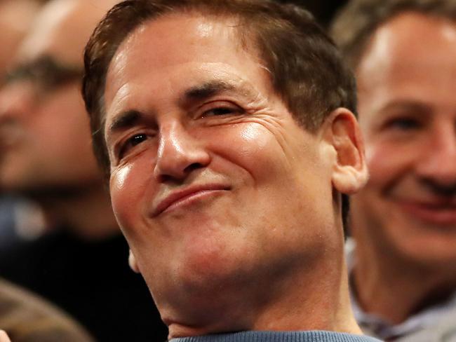 NEW YORK, NEW YORK - JANUARY 30: Dallas Mavericks Mark Cuban smiles during the game between the New York Knicks and the Dallas Mavericks at Madison Square Garden on January 30, 2019 in New York City.NOTE TO USER: User expressly acknowledges and agrees that, by downloading and or using this photograph, User is consenting to the terms and conditions of the Getty Images License Agreement.   Elsa/Getty Images/AFP == FOR NEWSPAPERS, INTERNET, TELCOS & TELEVISION USE ONLY ==