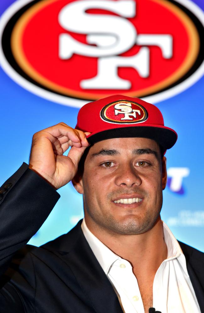 Jarryd Hayne's mum Jodie wears his San Francisco 49ers jersey number in  diamonds