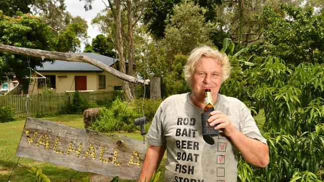 Cungulla residents prepare for Cyclone Kirrily. Having survived Cyclone Tracey and Cyclone Yasi Cungulla resident Kell Stahr plans to stay at this home and ride out the storm. Picture: Evan Morgan