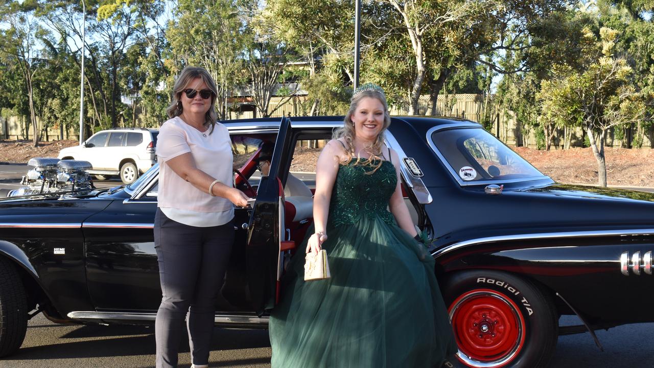 RIVERSIDE FORMAL: Ashleigh Moller arrives at the Riverside Christian College Formal. Photo: Stuart Fast