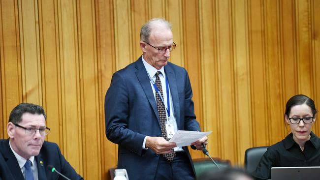 Acting CEO Joe McCabe. Townsville City Council general meeting. Picture: Shae Beplate.