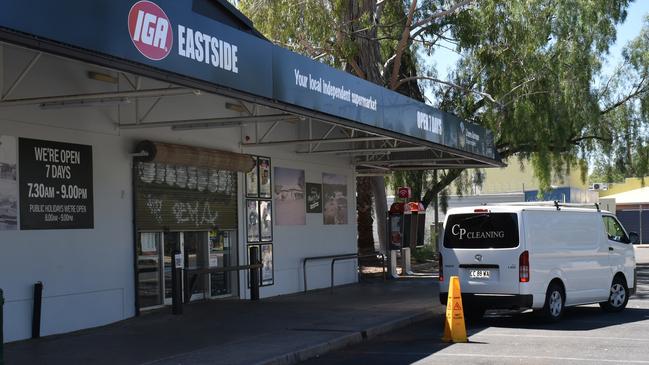 A total of 10 Eastside IGA employees tested positive to Covid-19. Picture: Lee Robinson