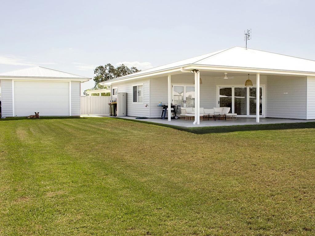 100 Johnston Rd in Goondiwindi sold in July for $760,000. Photo: realestate.com