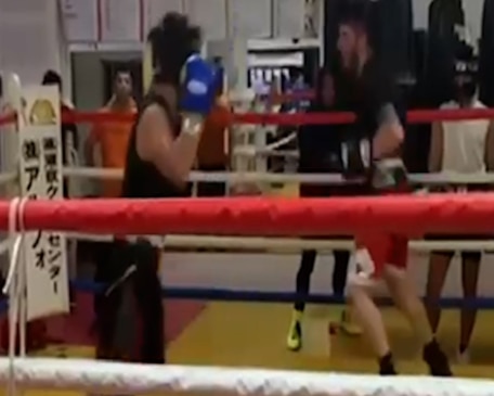 Takeshi Inoue and Michael Zerafa in a 2016 sparring session