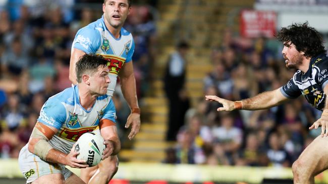 Mitch Rein threatens the Cowboys’ defensive line. Picture: AAP Image