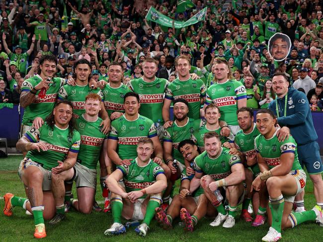 The Raiders celebrate their win. Picture: Cameron Spencer/Getty Images