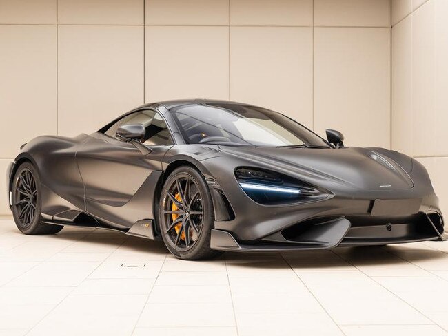 Pic of the 2021 McLaren 765LT P14R for John’s column this weekend. Image courtesy of Zagame Automotive.