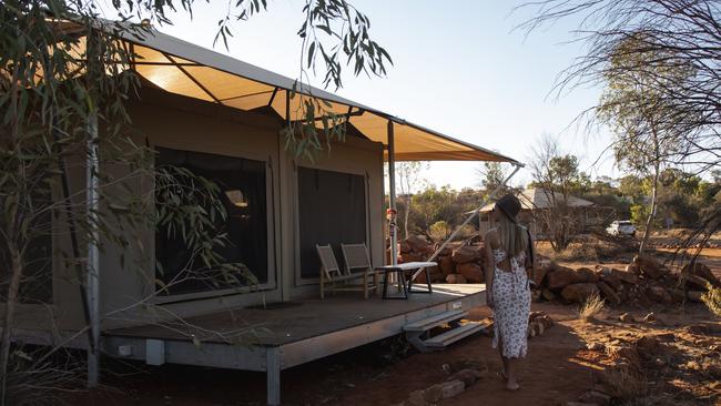 Kings Canyon Resort is an oasis located in the Watarrka National Park, the home of Kings Canyon and 'The Lost City' rock formations.