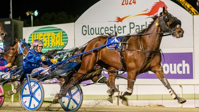 Catch A Wave wins The Nullarbor for trainer Andy Gath and driver Kate Gath at Gloucester Park in April. Picture: Pacepix