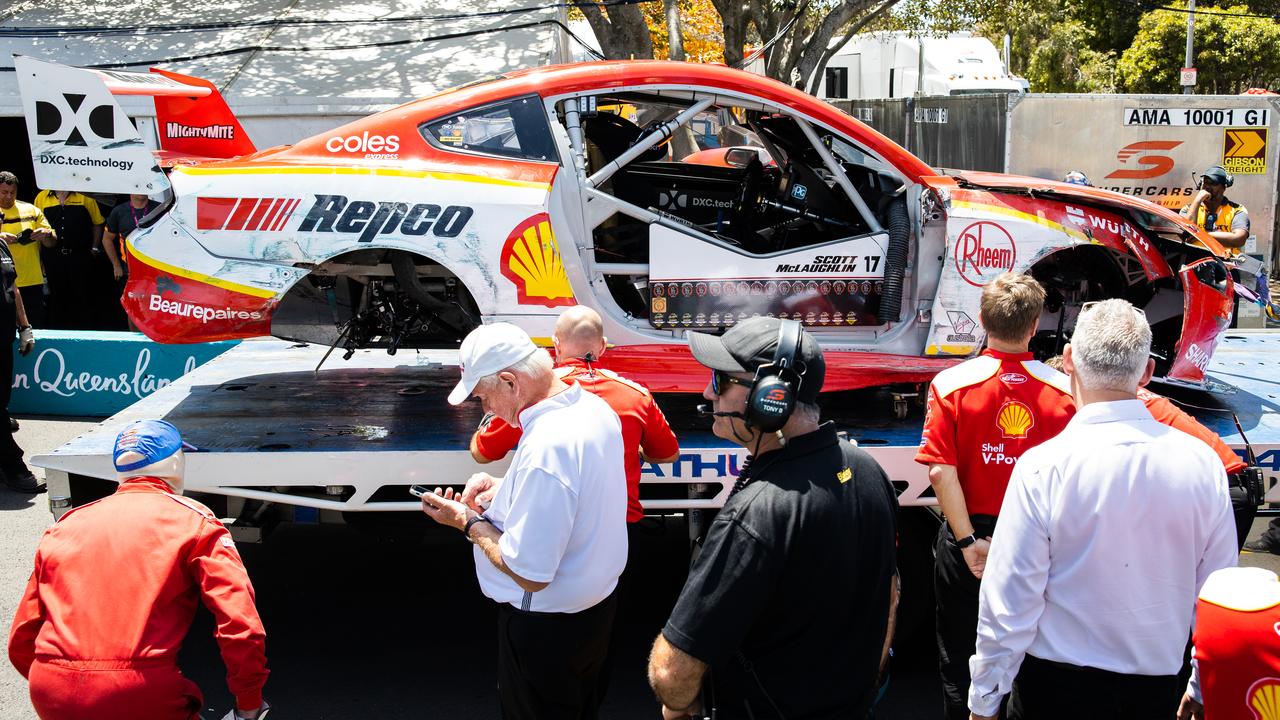 The car of Scott McLaughlin is returned to the pits. Picture: Daniel Kalisz