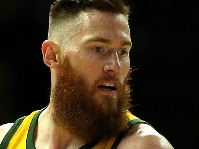 Boomers ease fears over key big man