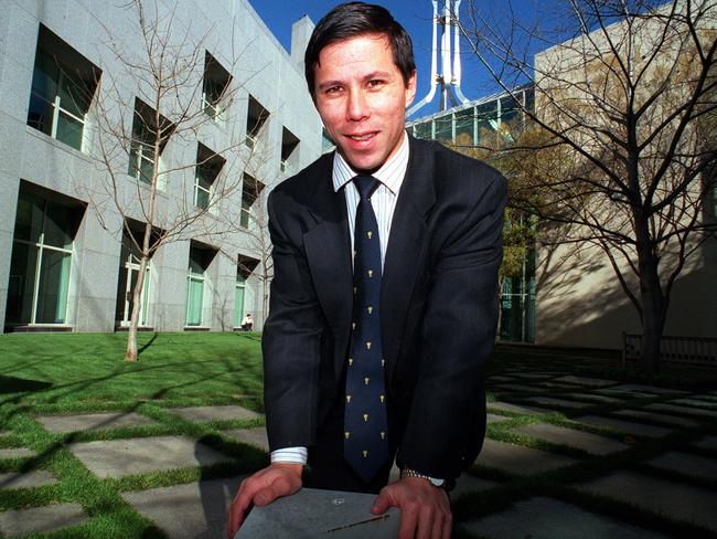 Former Nationals Senator Bill O'Chee, pictured in 1998. His post-parliamentary pension prompted a rethink about politicians’ entitlements once they leave office – and when they should be available.