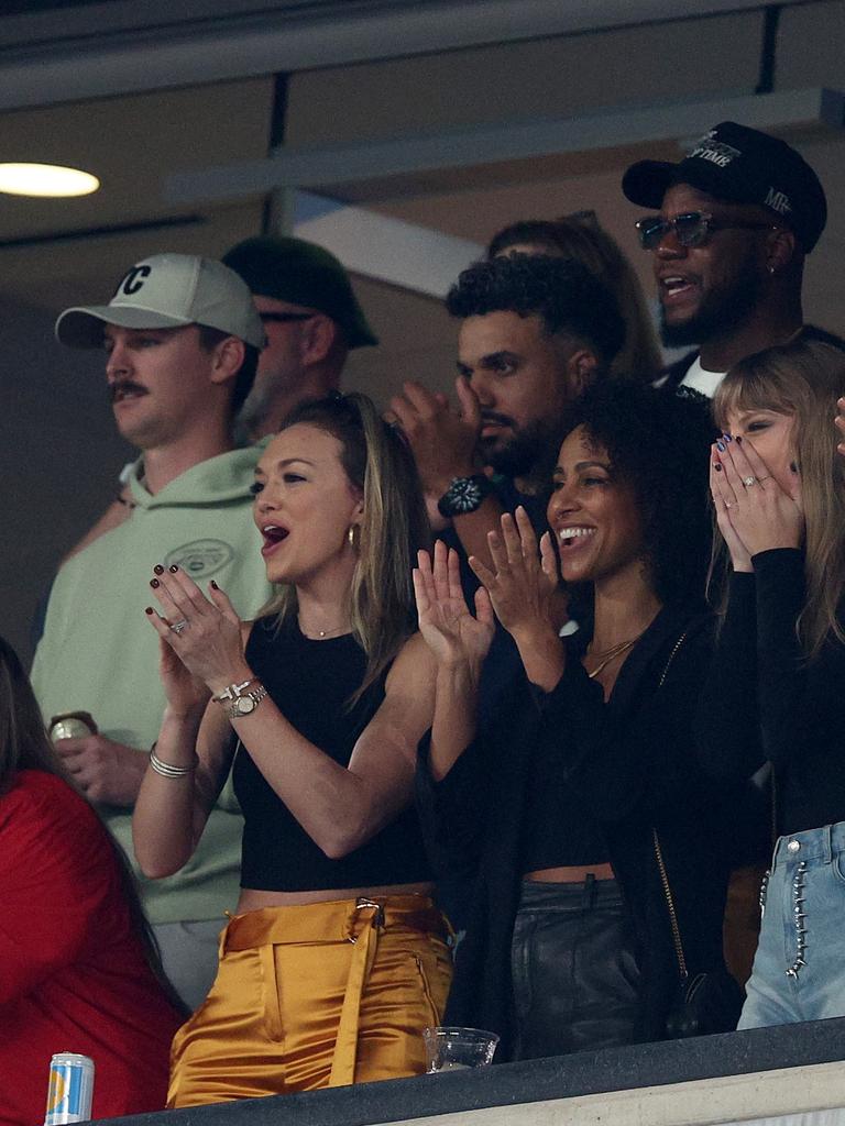 Travis Kelce, Patrick Mahomes and Brittany Mahomes live it up at Coachella