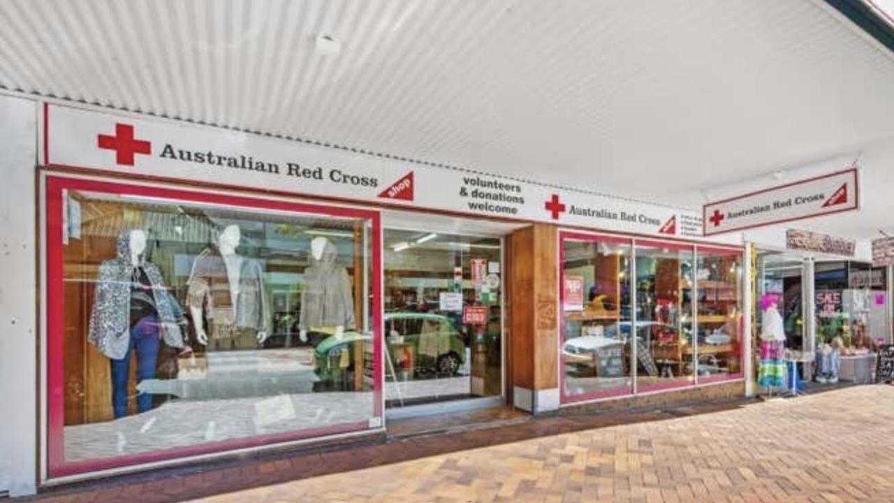 Gympie’s Red Cross issued an apology last week after two customers were refused entry for not wearing masks.