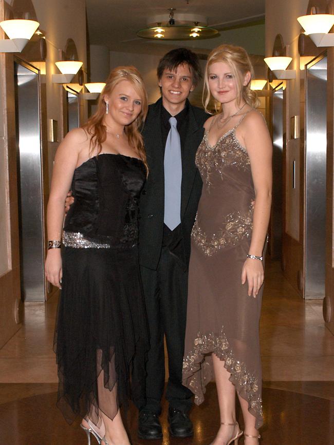 MAY 28, 2005: Reporter: Jasmine Griffiths. Hillcrest Christian College formal at the Crowne Plaza, Surfers Paradise. Julianne Idstein 18 years, Michael Muchamore 19 years and Samantha Hope 17 years. PicFiona/Harding