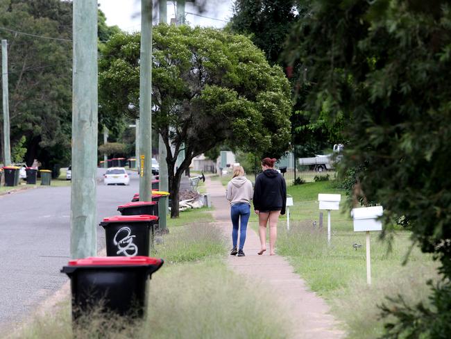 The scene in Buchan Avenue, Singleton, where last week's sexual assault took place. Picture by Peter Lorimer.