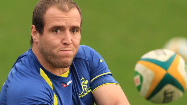 Australia v Wales Rugby test preparations. The Wallabies train at Coogee Oval for saturdays 3rd test in Sydney. Ben Alexander.