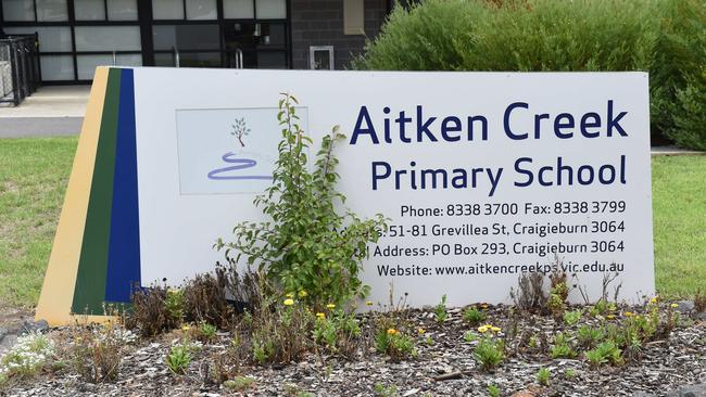 Students at Aitken Creek Primary in Craigieburn were urged to stay home while contact tracing took place. Picture: Kylie Else.