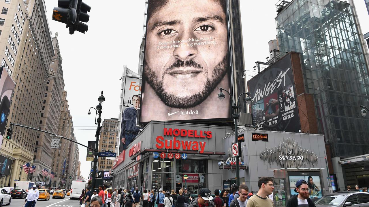 Nike nixes online