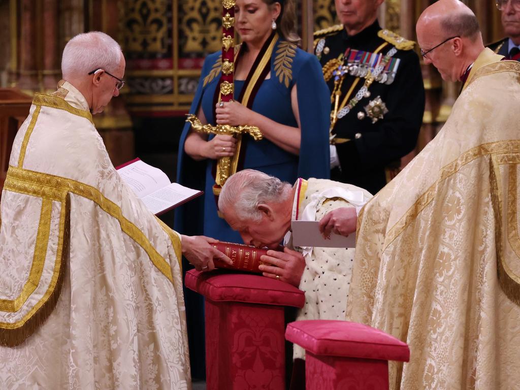 King Charles kisses the Holy Bible. Picture: Richard Pohle – WPA Pool/Getty Images