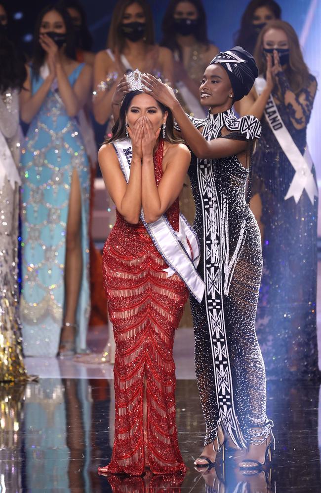 Miss Mexico Andrea Meza is crowned Miss Universe onstage at the Miss Universe 2021 Pageant in Florida. Picture: Rodrigo Varela/Getty Images