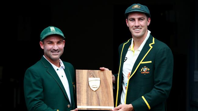 Captains Pat Cummins of Australia and Dean Elgar of South Africa. Picture: Getty