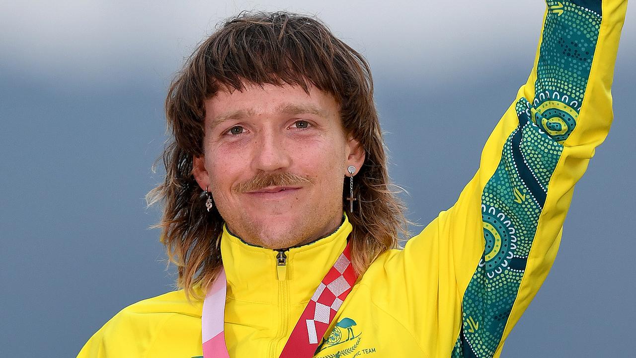 Another Steven Bradbury? Mullet man’s road race lament