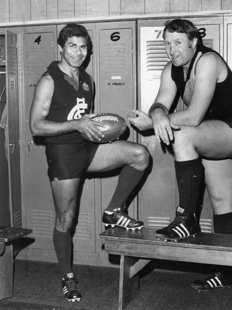 Syd Jackson (l) with John Nicholls 23 Jun 1977.