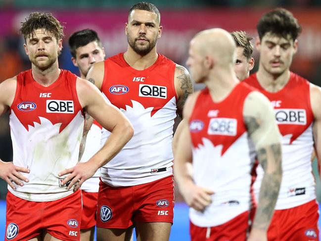 SYDNEY, AUSTRALIA - SEPTEMBER 08:  Lance Franklin of the Swans looks dejected after the AFL Second Elimination Final match between the Sydney Swans and the GWS Giants at Sydney Cricket Ground on September 8, 2018 in Sydney, Australia.  (Photo by Ryan Pierse/Getty Images)