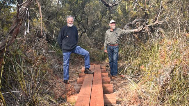 A new plank walk in Germein Reserve is ready for visitors, as the Port MacDonnell Landcare Group (PMLG) finishes their latest project. Picture: Supplied.