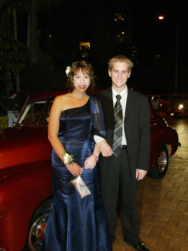 JULY 31, 2004: Emmanuel College Formal at the Gold Coast International. Alana Baron and Jason Pavey. PicAlex/Carter - education socials