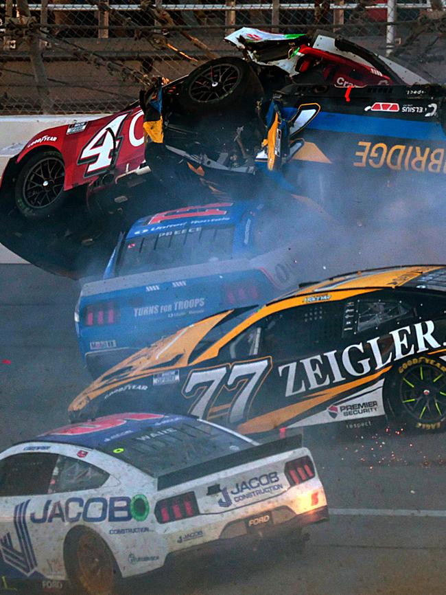 There was a huge crash at the end of the race. (Photo by James Gilbert/Getty Images)