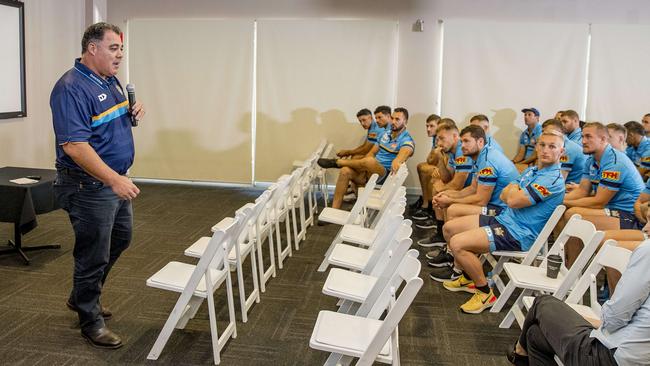 Mal Meninga speaks to the Gold Coast Titans players. Picture: Jerad Williams