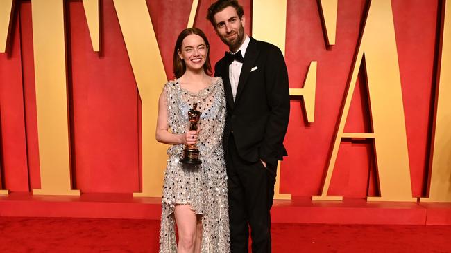 Emma Stone and Dave McCary attends the 2024 Vanity Fair Oscar Party. Picture: Jon Kopaloff/Getty