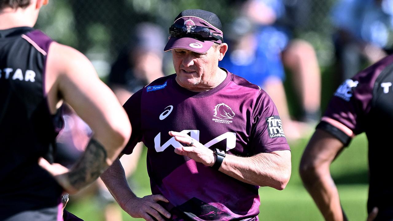 BRISBANE, AUSTRALIA - MAY 09: Coach Kevin Walters speaks to the players during a Brisbane Broncos NRL Captain's Run at Clive Berghofer Field on May 09, 2024 in Brisbane, Australia. (Photo by Bradley Kanaris/Getty Images)