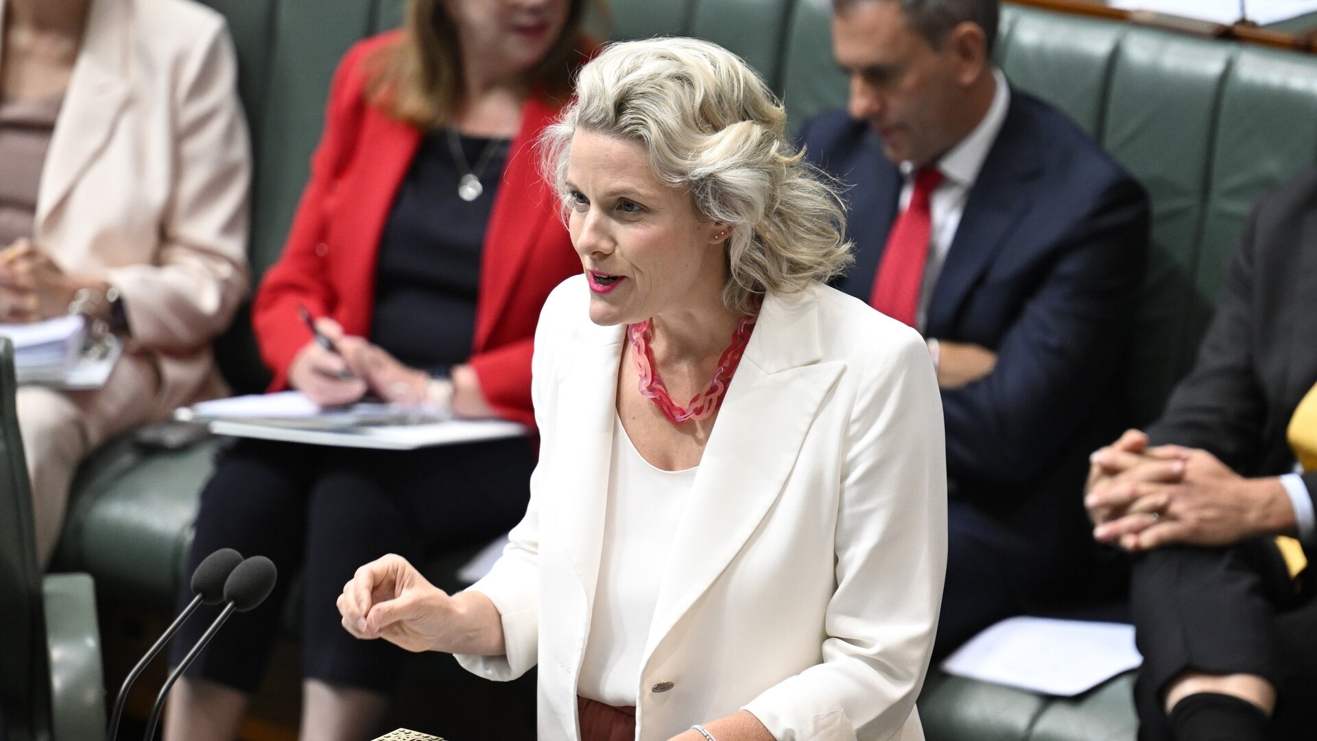 ‘Are you serious?’: Housing Minister's jibe at the Coalition during Question Time